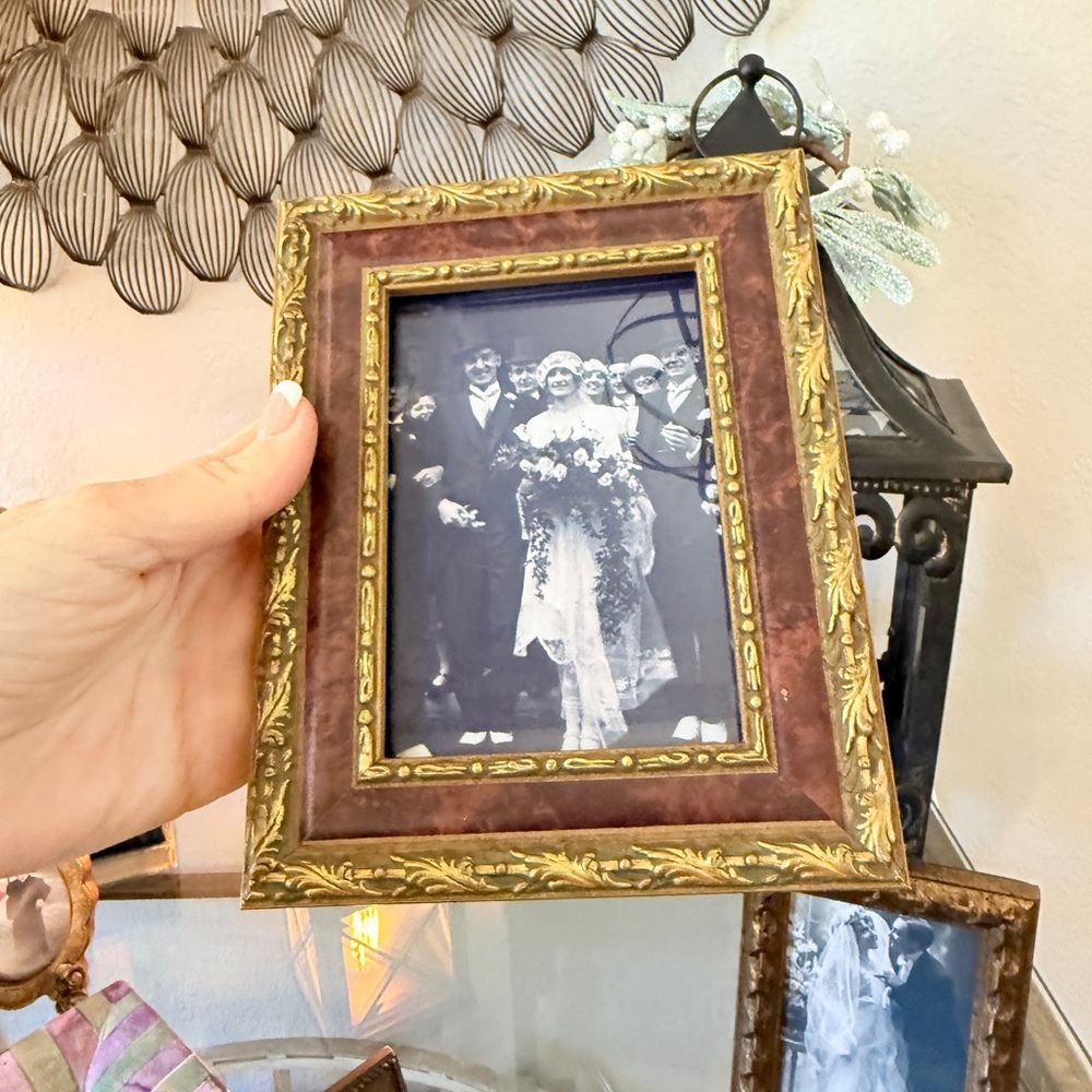 Vintage Gold and Bronze Ornate Picture Frame Set - Three Decorative Frames - Picture 13 of 16